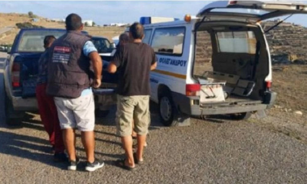 Φολέγανδρος: "Έμεινε" ασθενοφόρο και μετέφεραν την τραυματία σε καρότσα αγροτικού